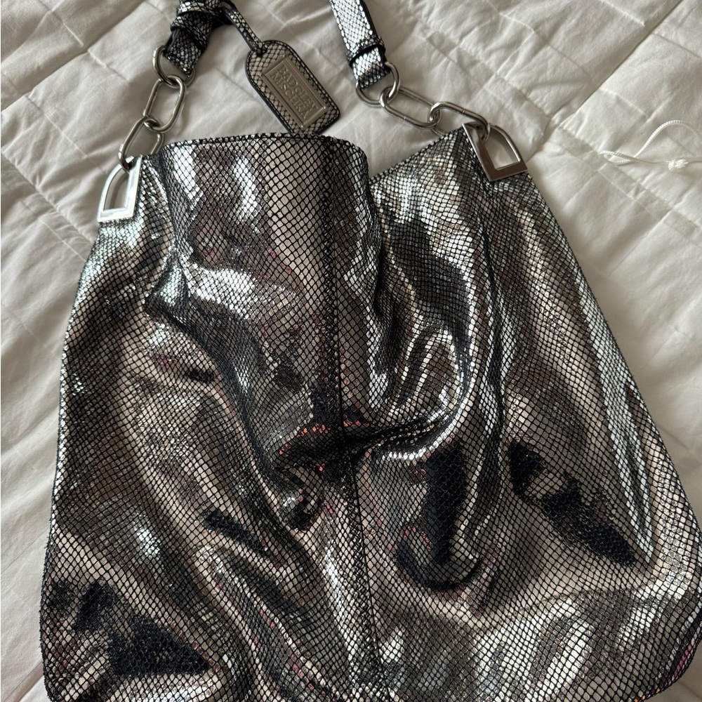 Bagley Mischka Bag disco silver slouch bag